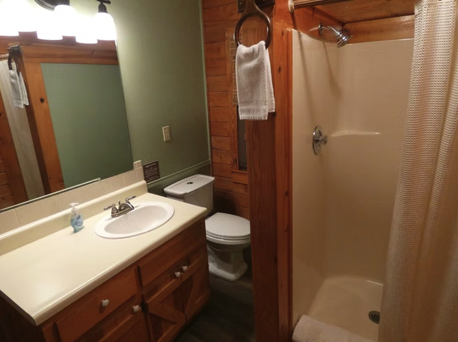 Cliffside cabin view of the Ozark Mountains