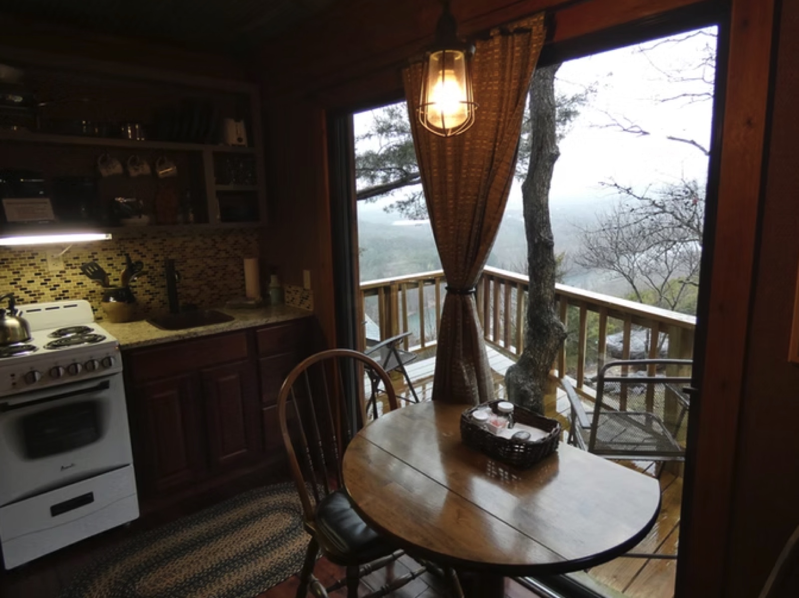 Sunset cabin photo 10