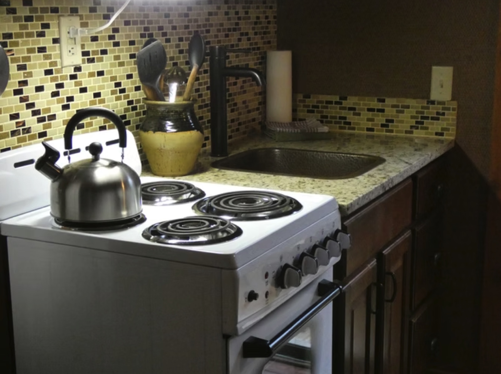 Sunset cabin photo 19