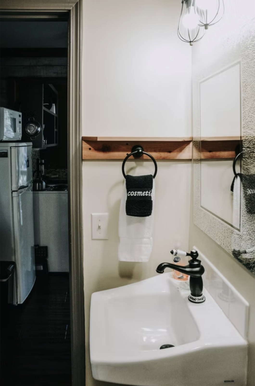 Sunset cabin photo 21