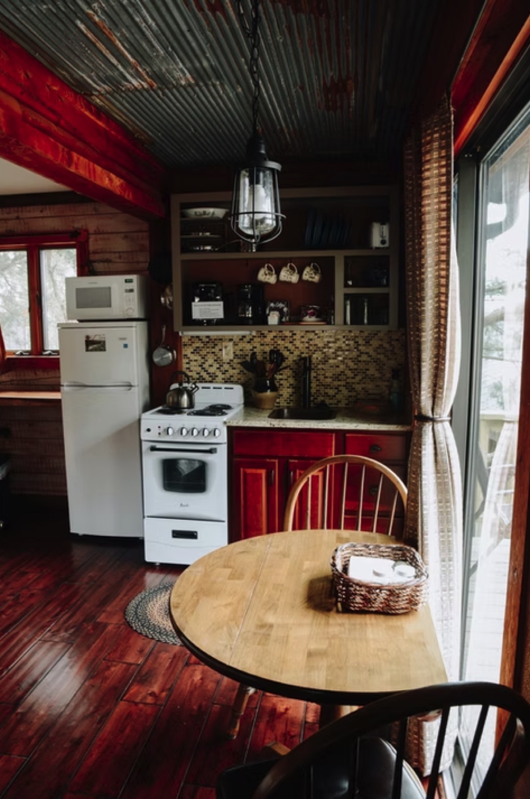 Sunset cabin photo 22