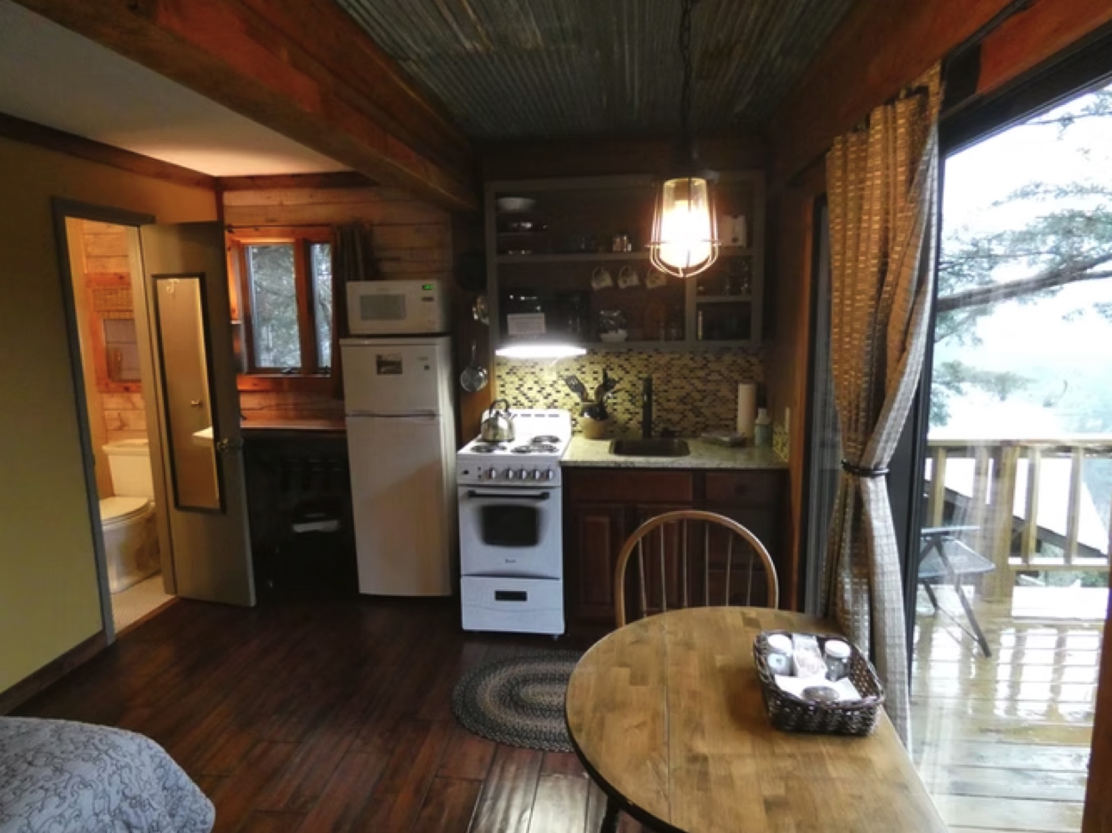 Sunset cabin photo 23